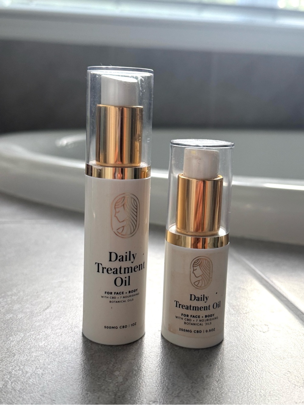 Equilibria Daily Treatment Oil Bundle